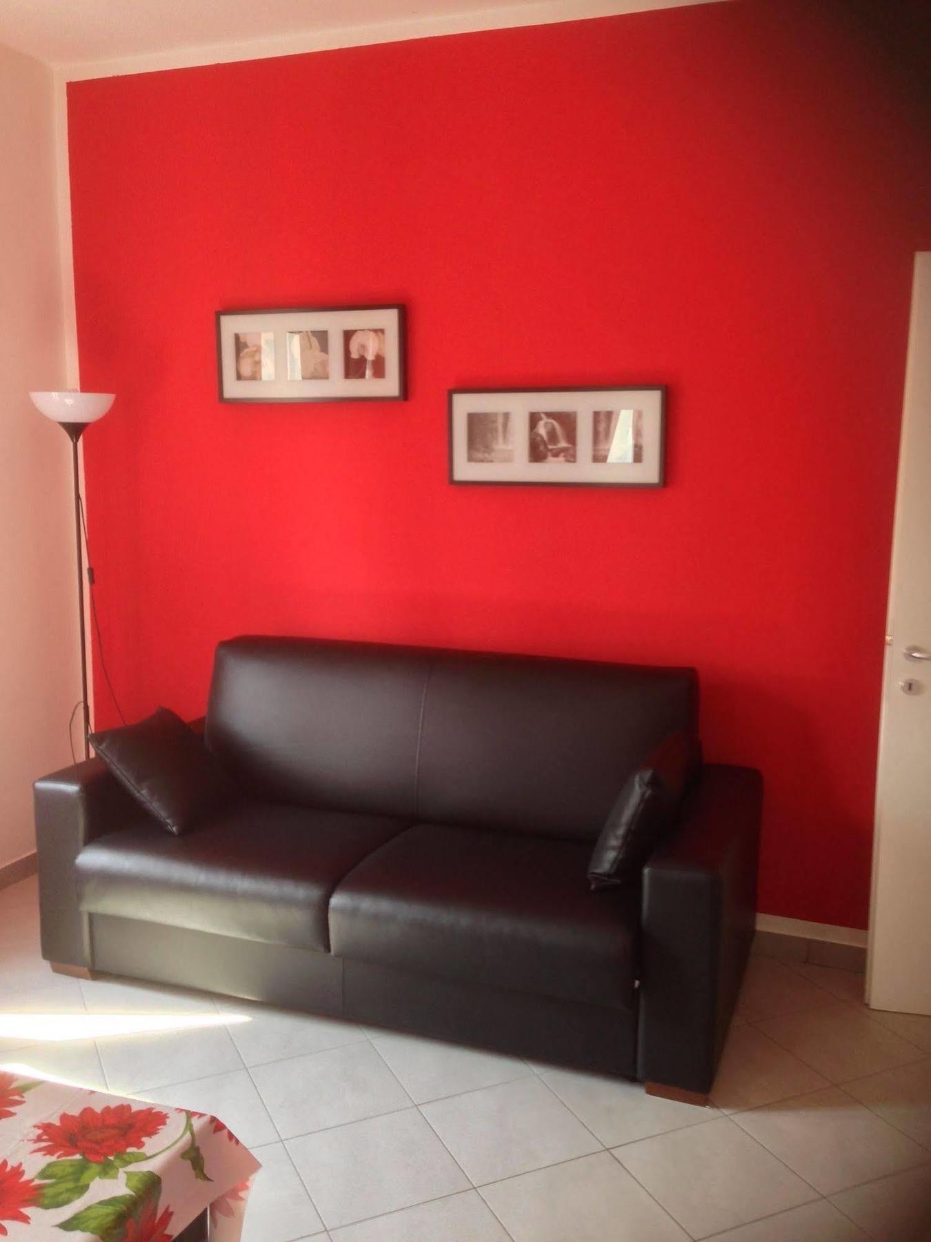 Perla Del Lago Rent Apartments Σιρμιόνε Εξωτερικό φωτογραφία
