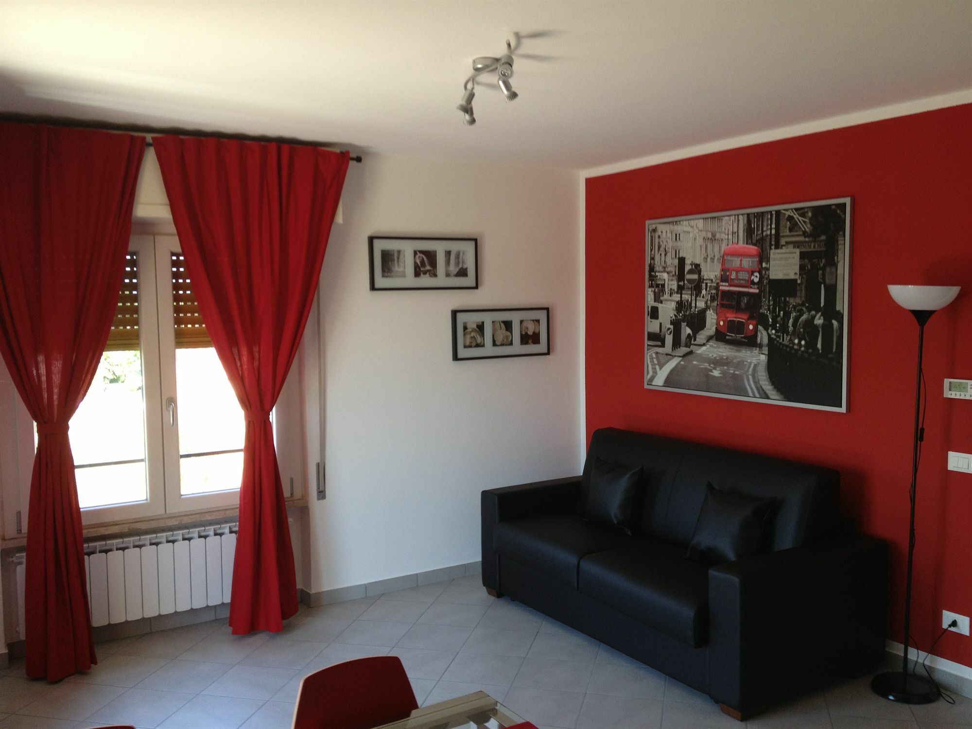 Perla Del Lago Rent Apartments Σιρμιόνε Εξωτερικό φωτογραφία
